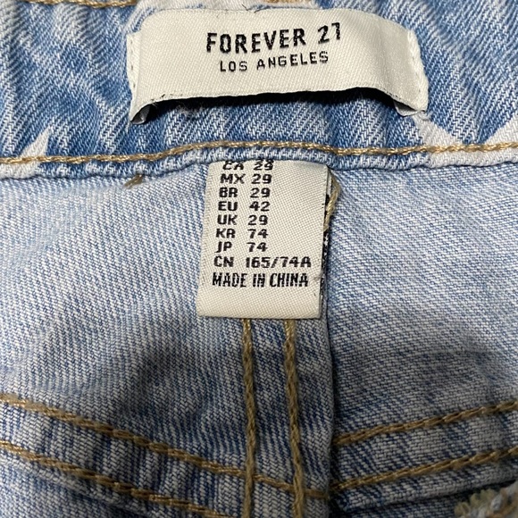 NWT forever 21 July 4th Star Jean Shorts size 29 - Picture 3 of 3
